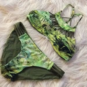 TB💞TINIBIKINI💞reversible tropical swimsuit